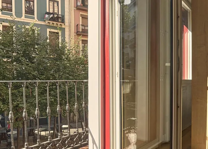 Апарт-готель Enea Living Більбао